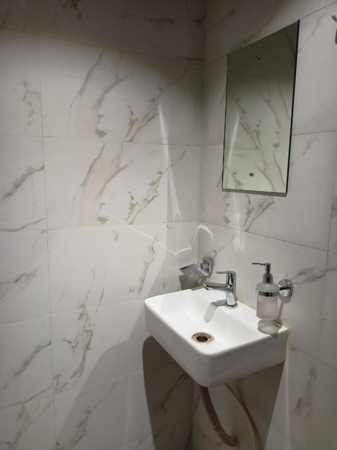 Hotel Palms Residency, Chembur Мумбай Екстериор снимка